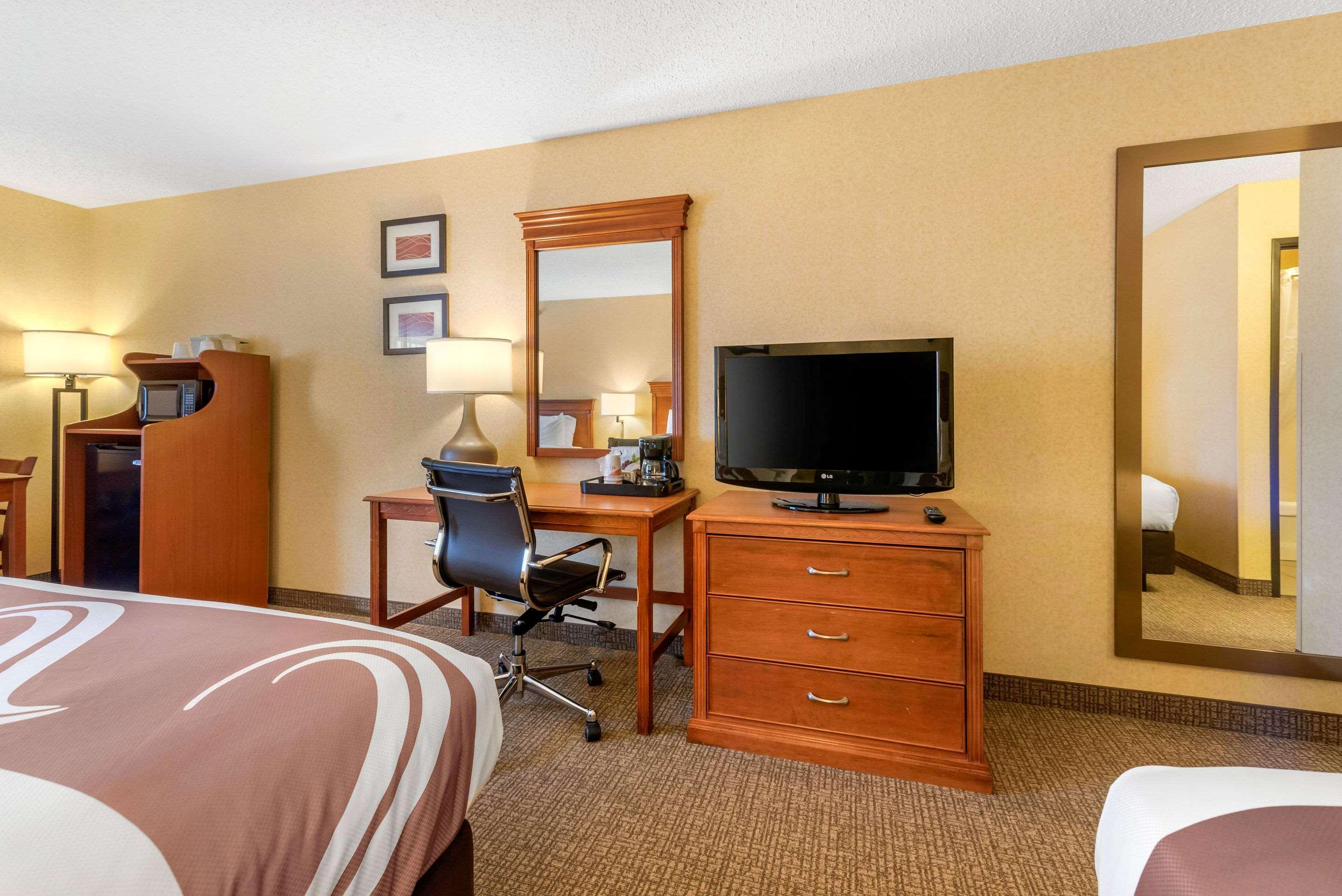 Quality Inn I-25 Pueblo Exterior foto