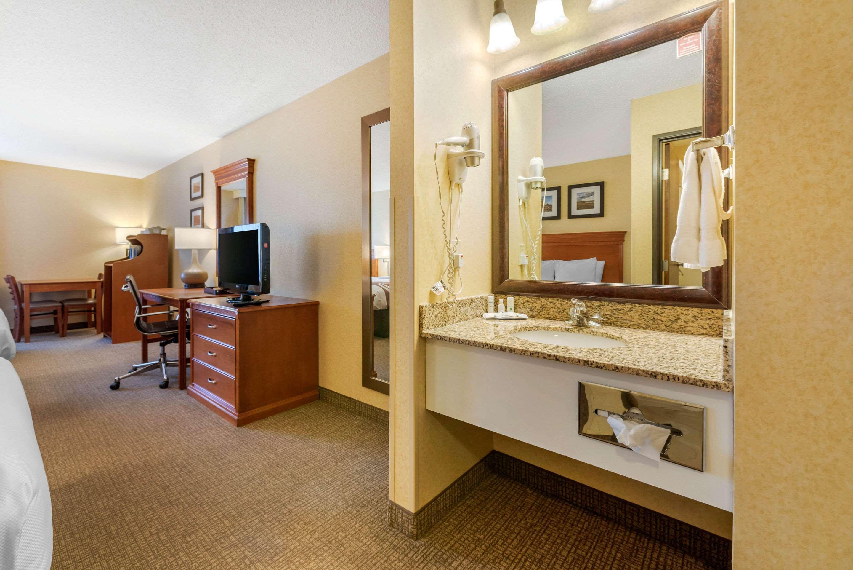 Quality Inn I-25 Pueblo Exterior foto